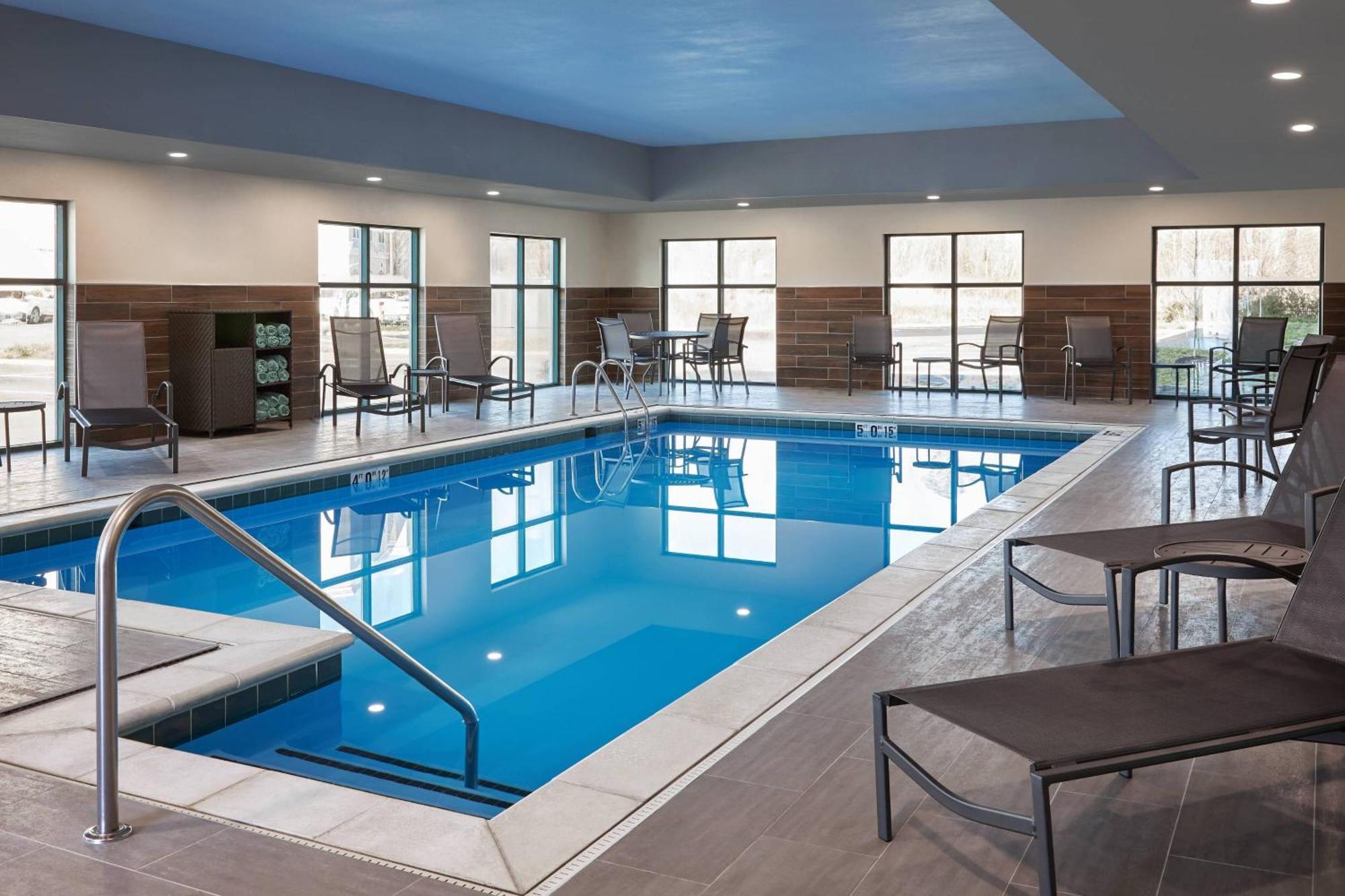 Fairfield Inn & Suites By Marriott Virginia Beach/Norfolk Airport Buitenkant foto